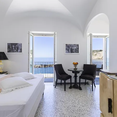 Roccobarocco Boutique Hotel